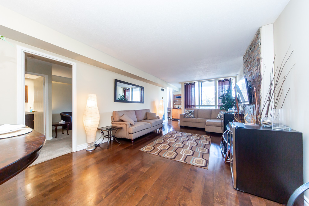 202-1665-pickering-parkway-pickering-12