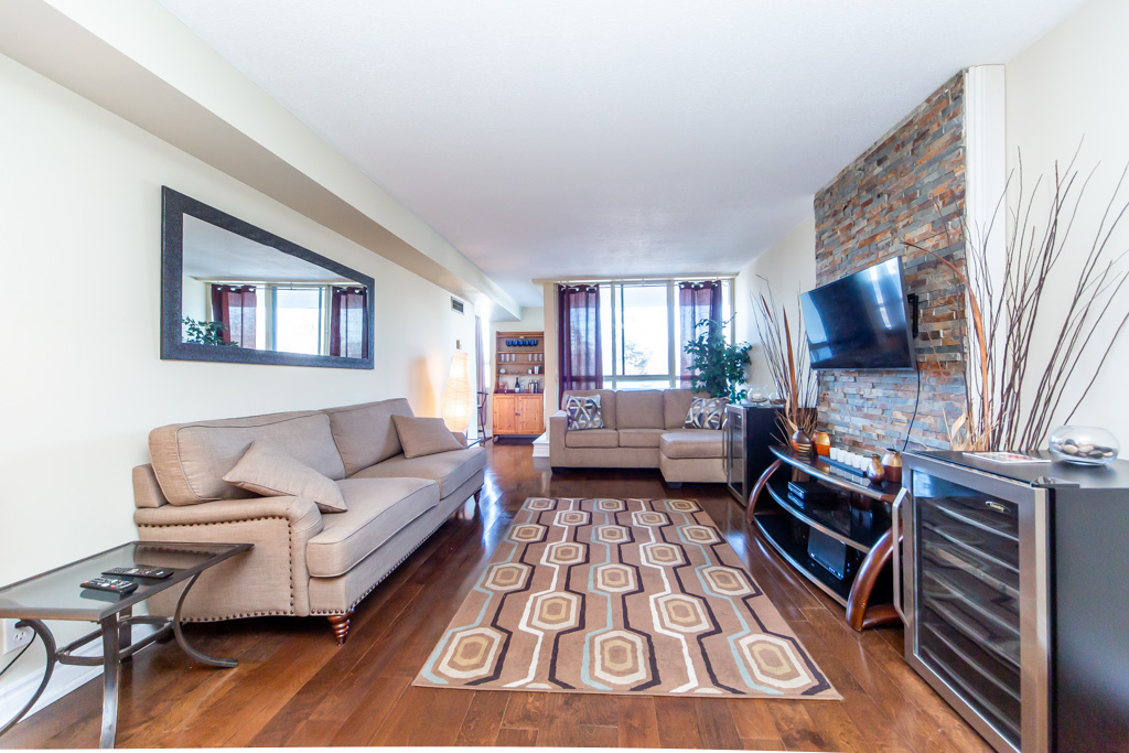 202-1665-pickering-parkway-pickering-13