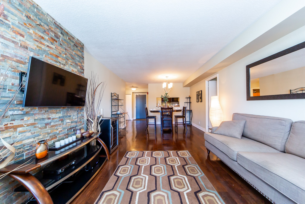 202-1665-pickering-parkway-pickering-15