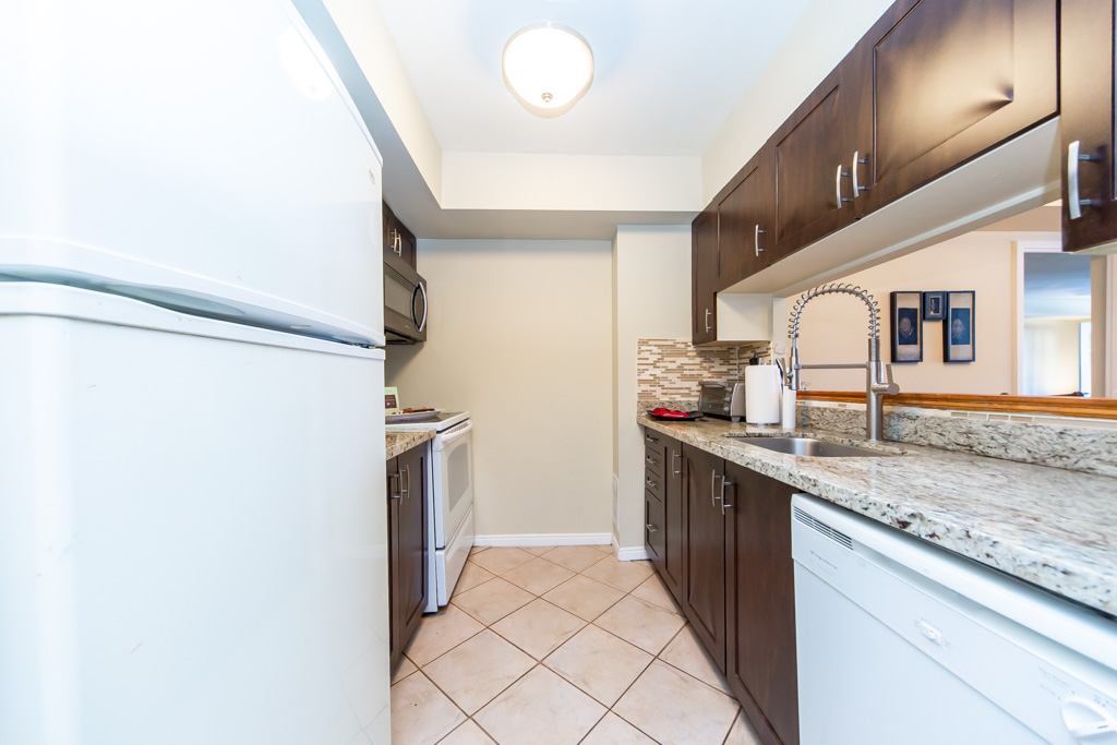 202-1665-pickering-parkway-pickering-20