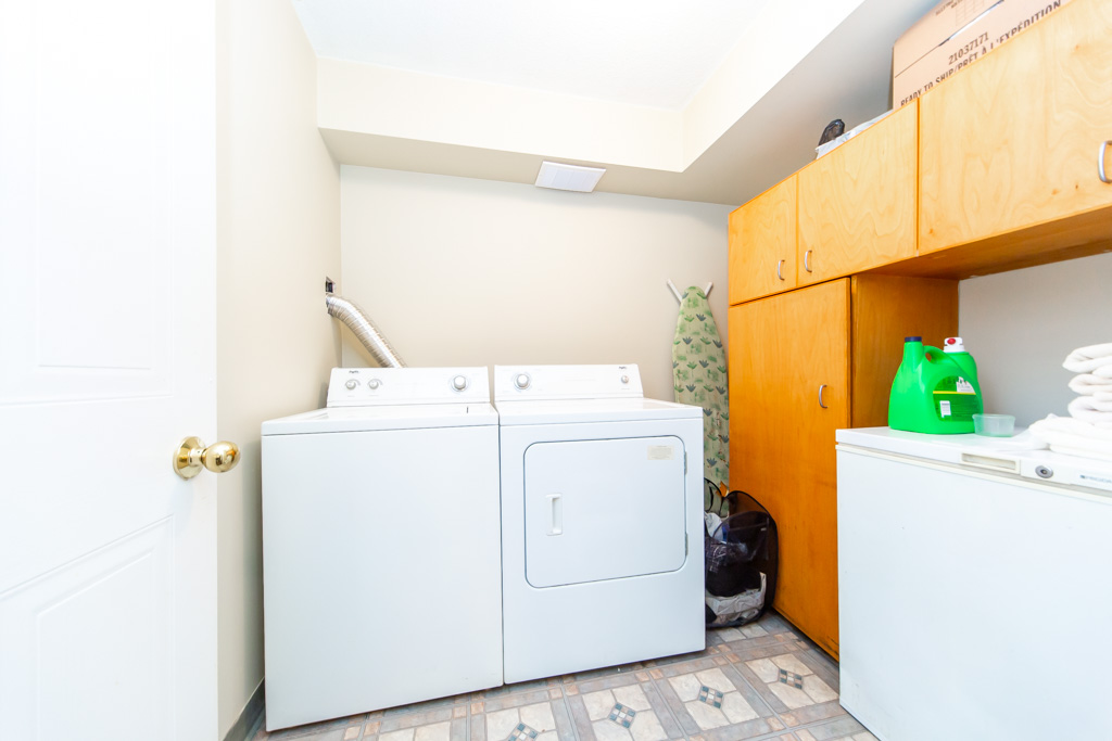 202-1665-pickering-parkway-pickering-37