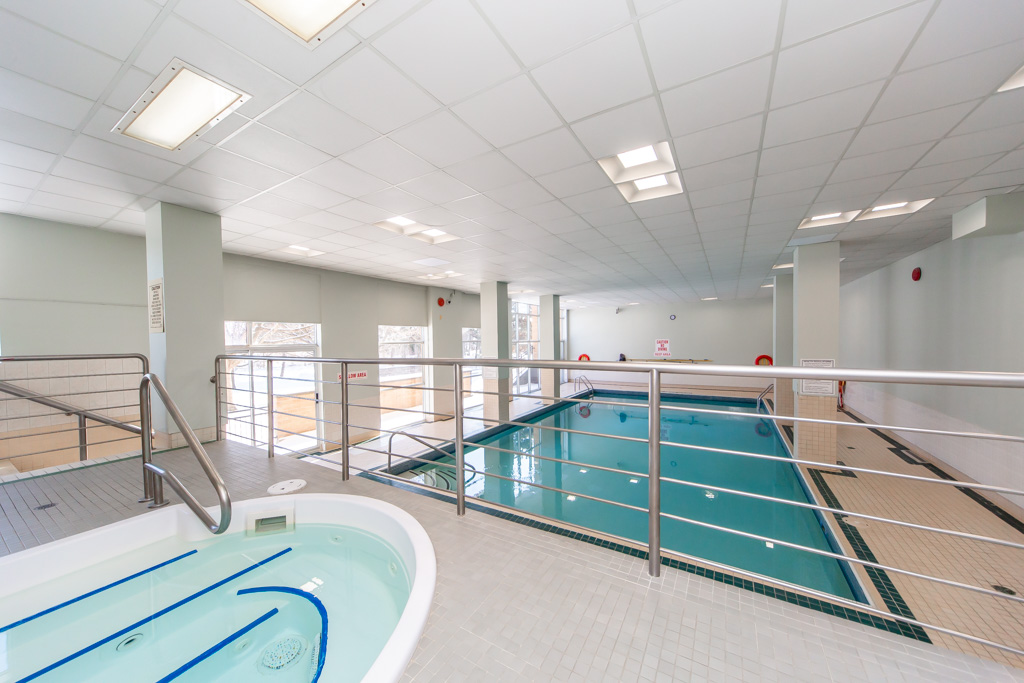 202-1665-pickering-parkway-pickering-43