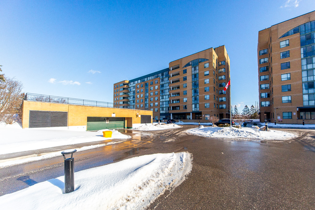 202-1665-pickering-parkway-pickering-5