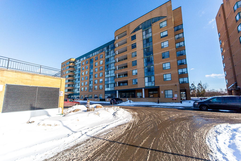 202-1665-pickering-parkway-pickering-6