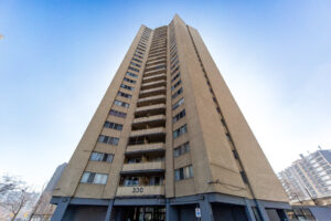 2101-330-dixon-rd-etobicoke-12