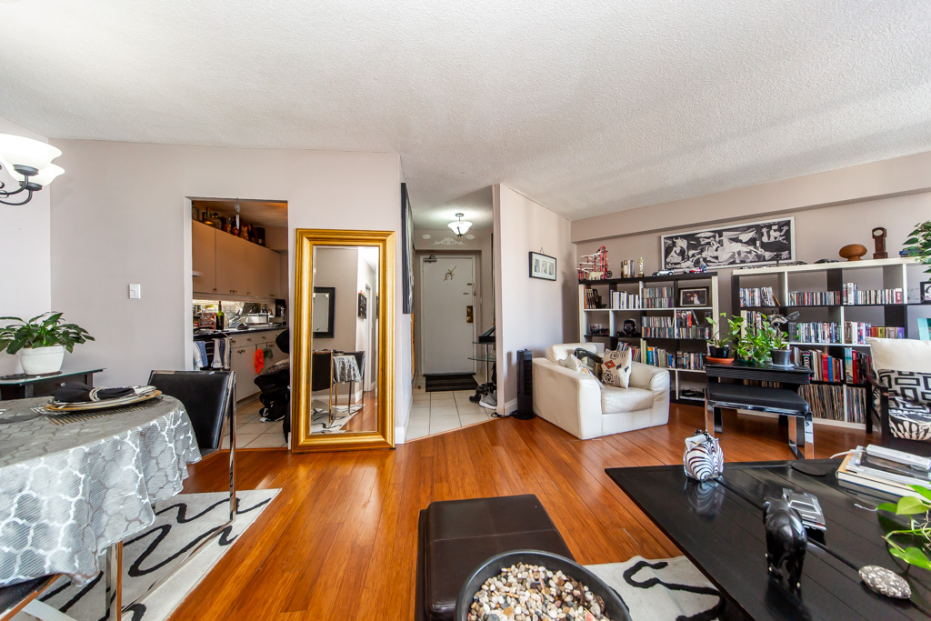 2101-330-dixon-rd-etobicoke-18