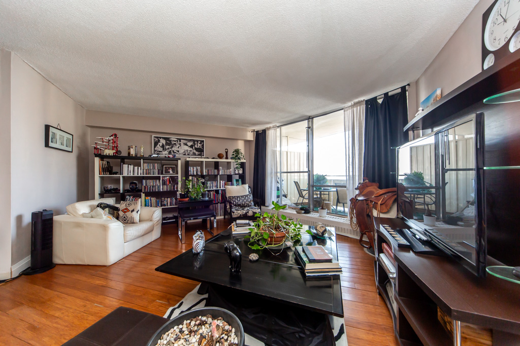 2101-330-dixon-rd-etobicoke-19