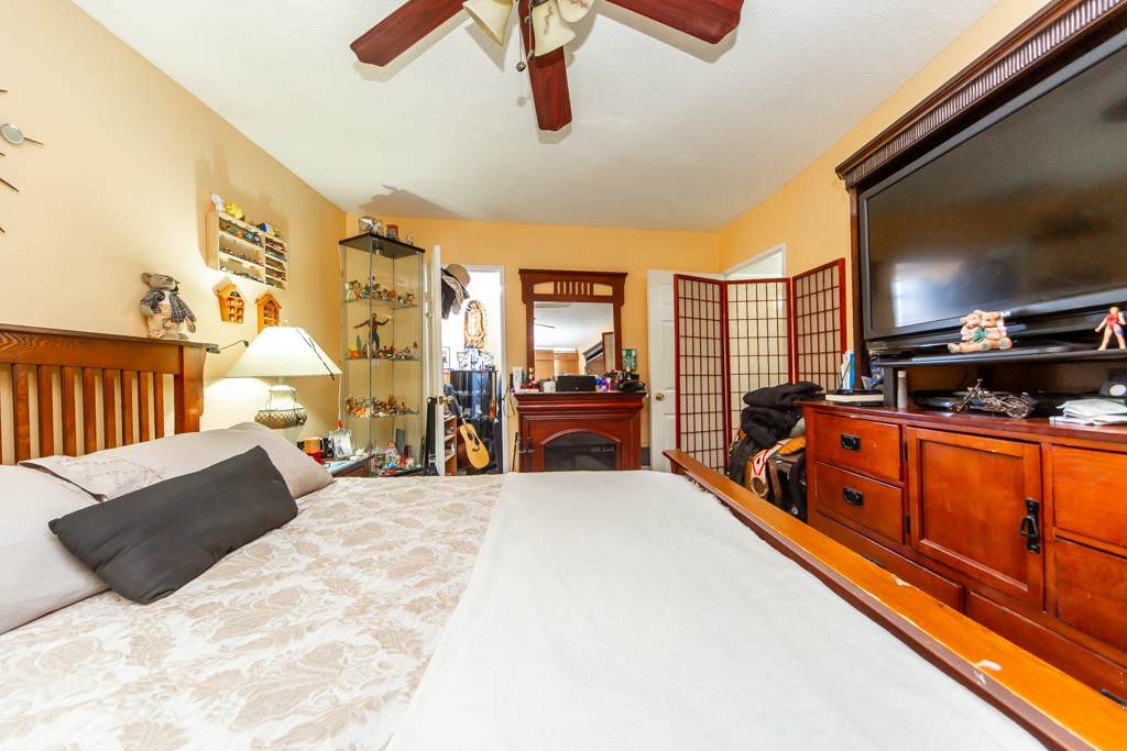2101-330-dixon-rd-etobicoke-33