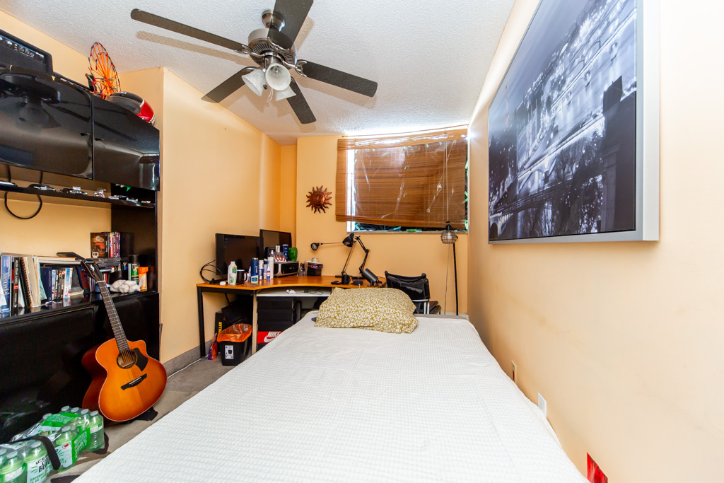 2101-330-dixon-rd-etobicoke-35