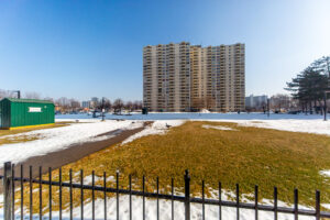 2101-330-dixon-rd-etobicoke-43