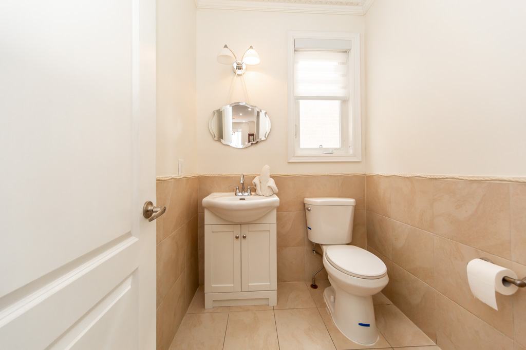 136-manley-ave-stouffville-25