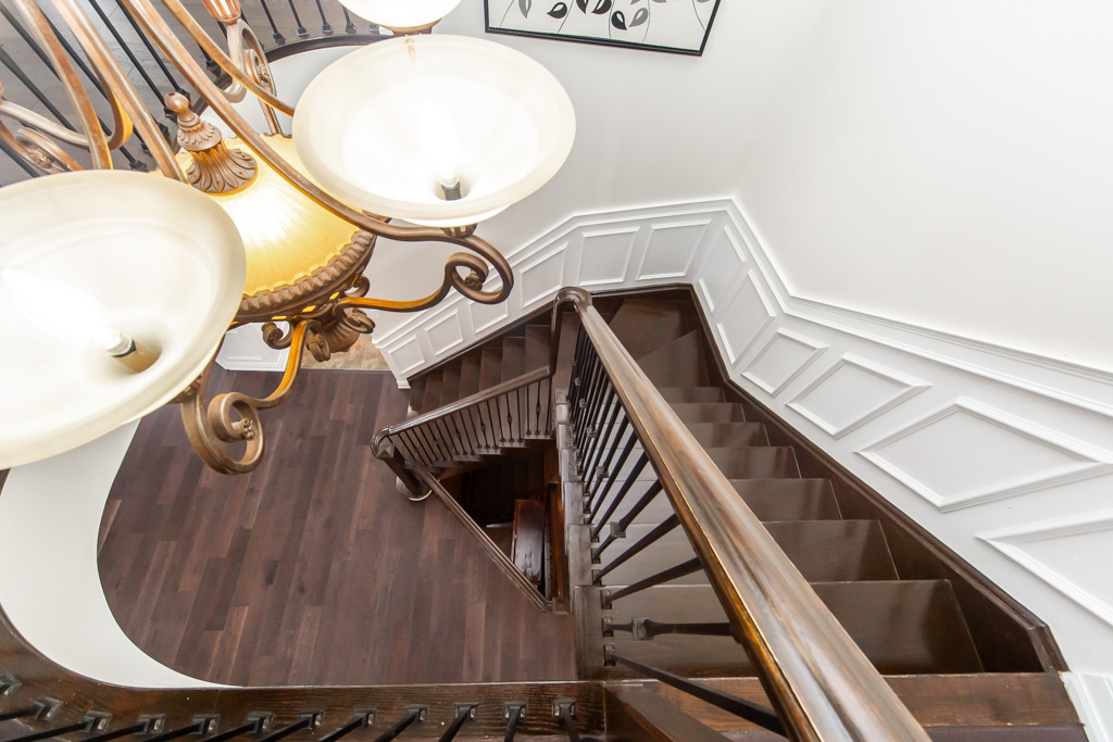 136-manley-ave-stouffville-26