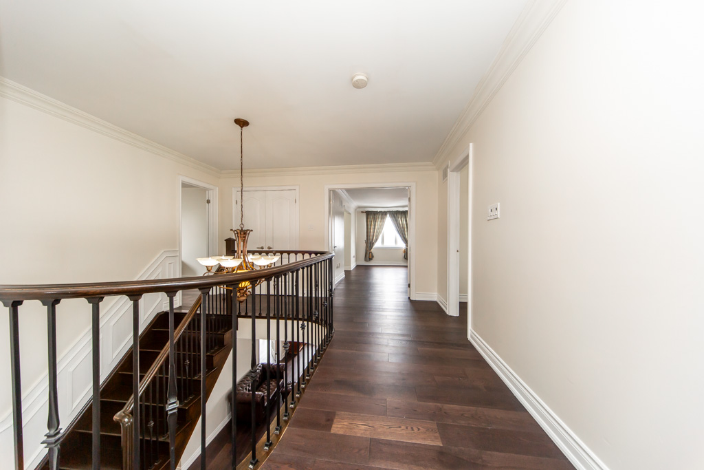 136-manley-ave-stouffville-28