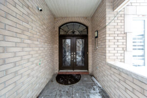 136-manley-ave-stouffville-5