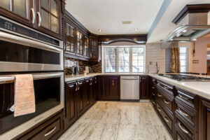 136-manley-ave-stouffville-50