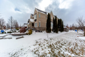 136-manley-ave-stouffville-56