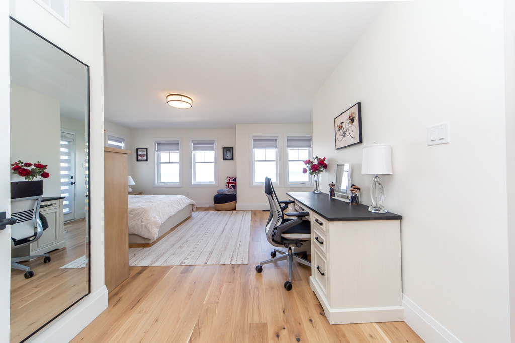 6-100-watershore-dr-hamilton-26
