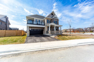 6-100-watershore-dr-hamilton-3