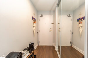 2706-4205-shipp-dr-mississauga-14