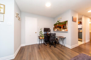 2706-4205-shipp-dr-mississauga-15