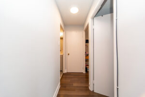 2706-4205-shipp-dr-mississauga-21