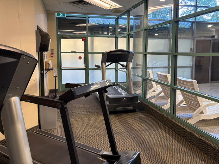 2706-4205-shipp-dr-mississauga-34