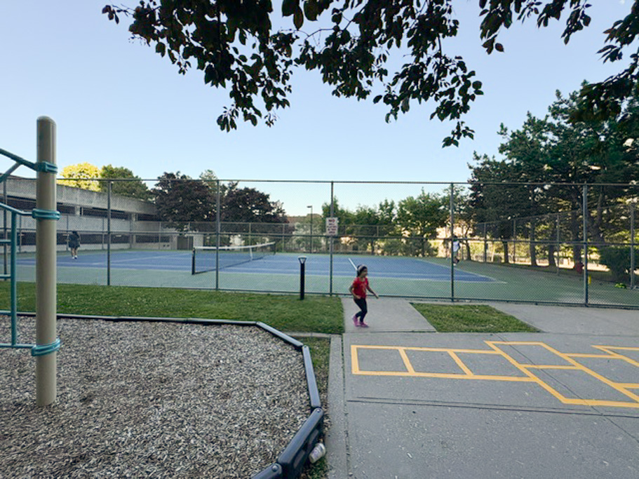 2706-4205-shipp-dr-mississauga-38