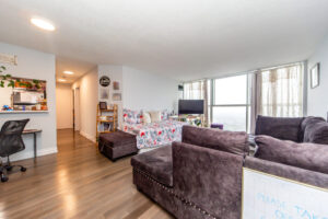 2706-4205-shipp-dr-mississauga-8