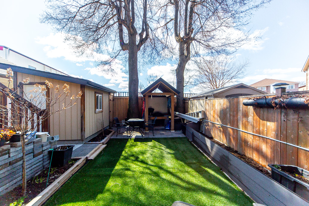31-john-best-ave-north-york-52