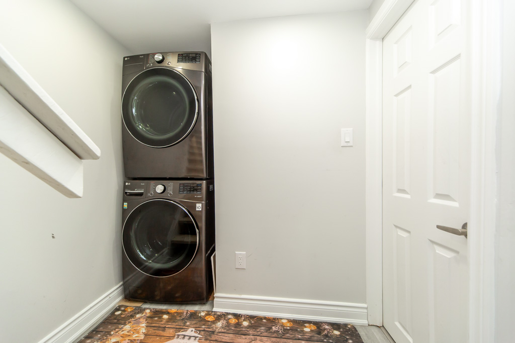 12-greenhills-sq-brampton-48