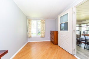 408-285-cryderman-sideroad-n-georgina-24