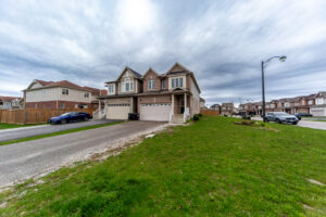 5-hutton-cres-angus-2