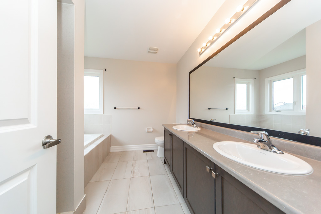 5-hutton-cres-angus-29