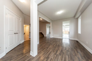 5-hutton-cres-angus-6