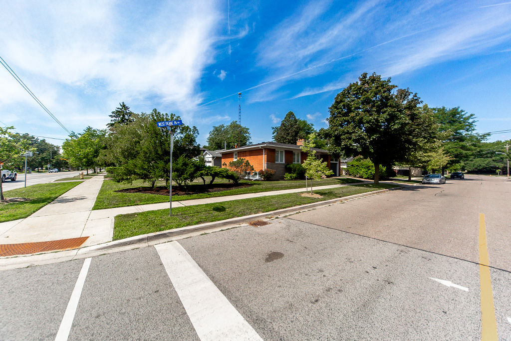 131-west-deane-park-dr-toronto-1