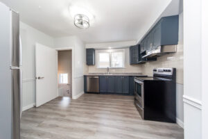131-west-deane-park-dr-toronto-13