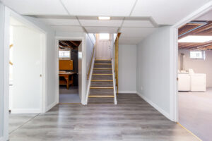 131-west-deane-park-dr-toronto-31