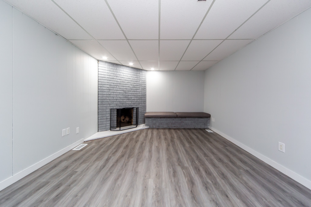 131-west-deane-park-dr-toronto-33