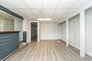 131-west-deane-park-dr-toronto-38