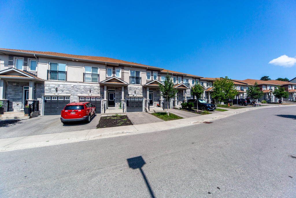53-kantium-way-whitby-2